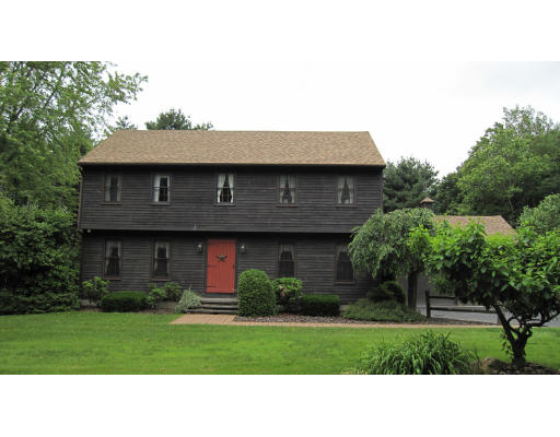 161 Fiskdale Road Brookfield, MA 01506 - Photo 1 of 30 Gallery Image 1