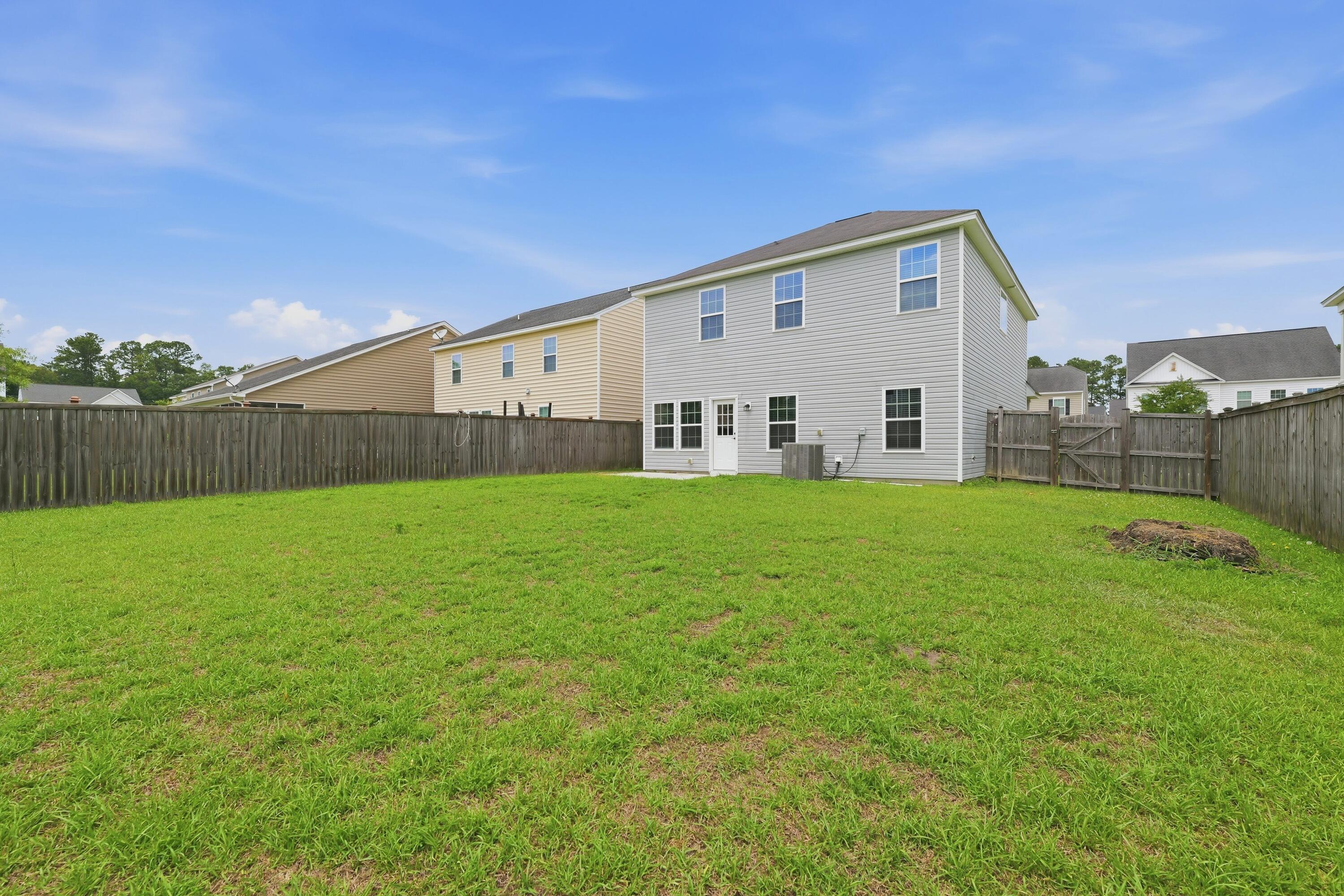 691 Silver Moss Drive Moncks Corner, SC 29461 - Photo 2 of 31