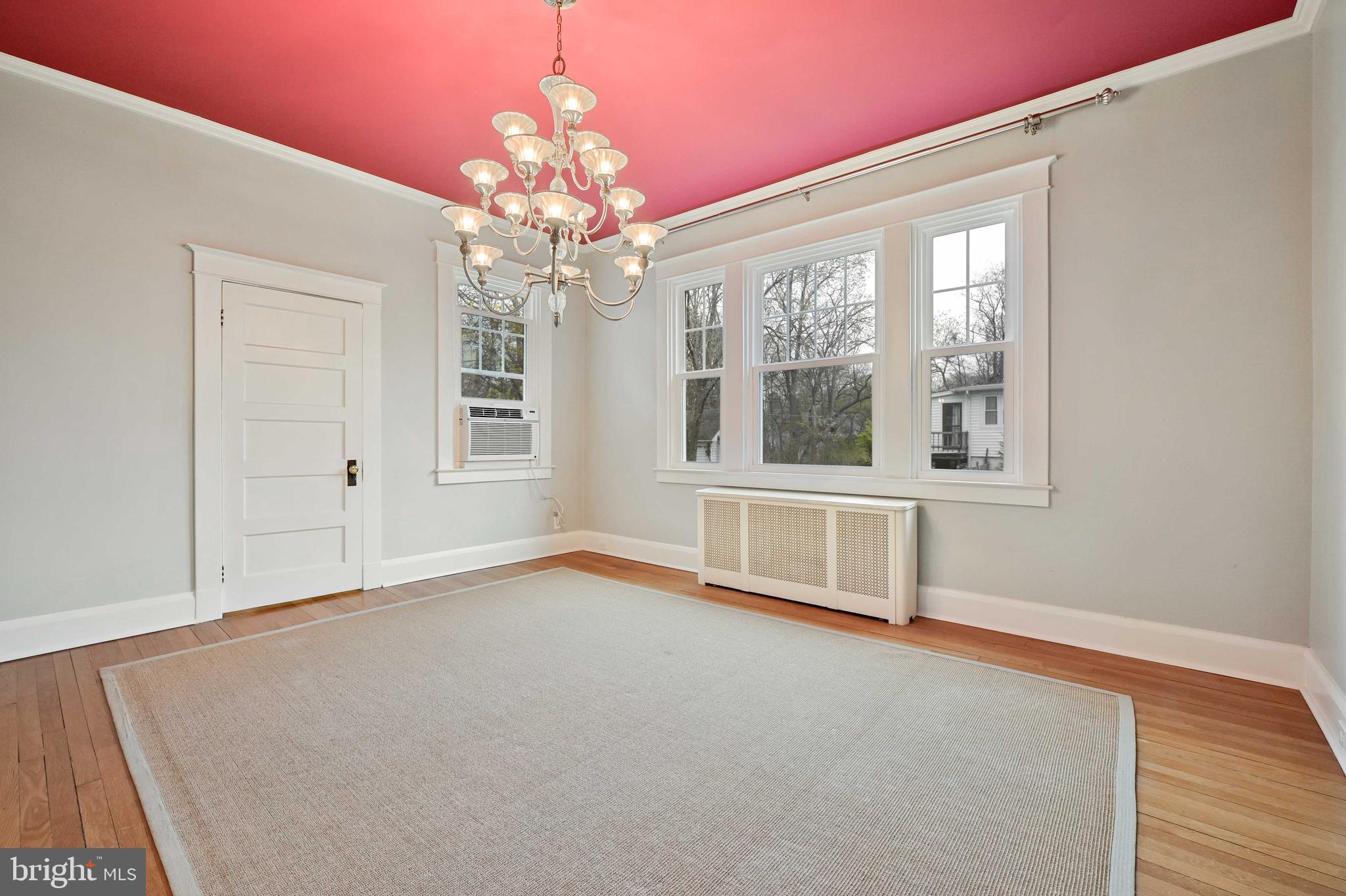 6422 Sherwood Road Baltimore, MD 21239 - Photo 12 of 48 Dining Room