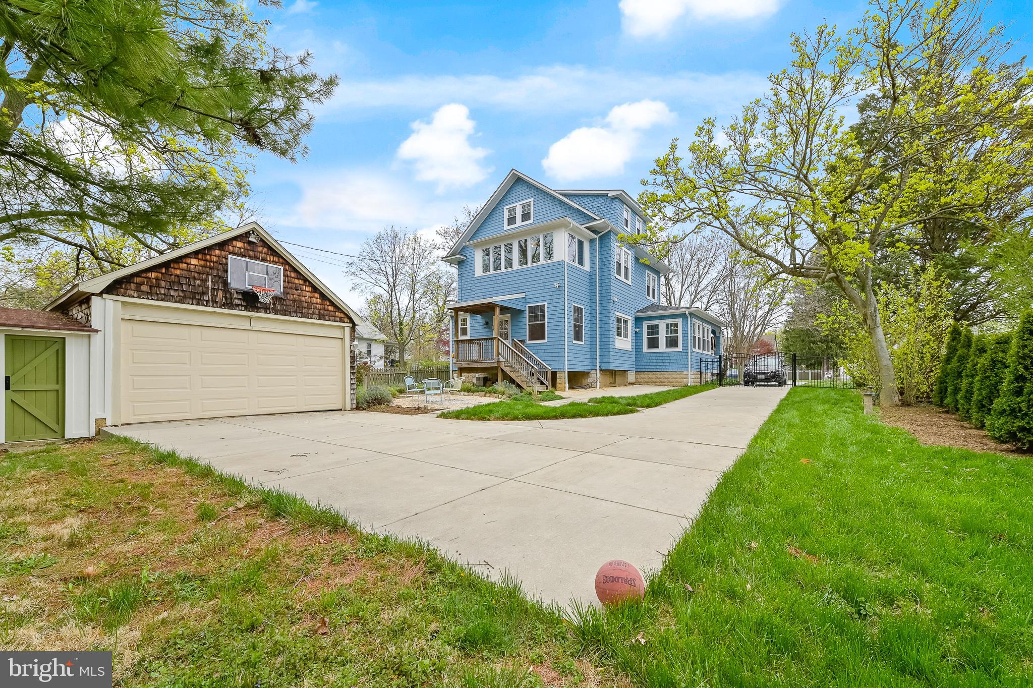6422 Sherwood Road Baltimore, MD 21239 - Photo 43 of 48 Rear View