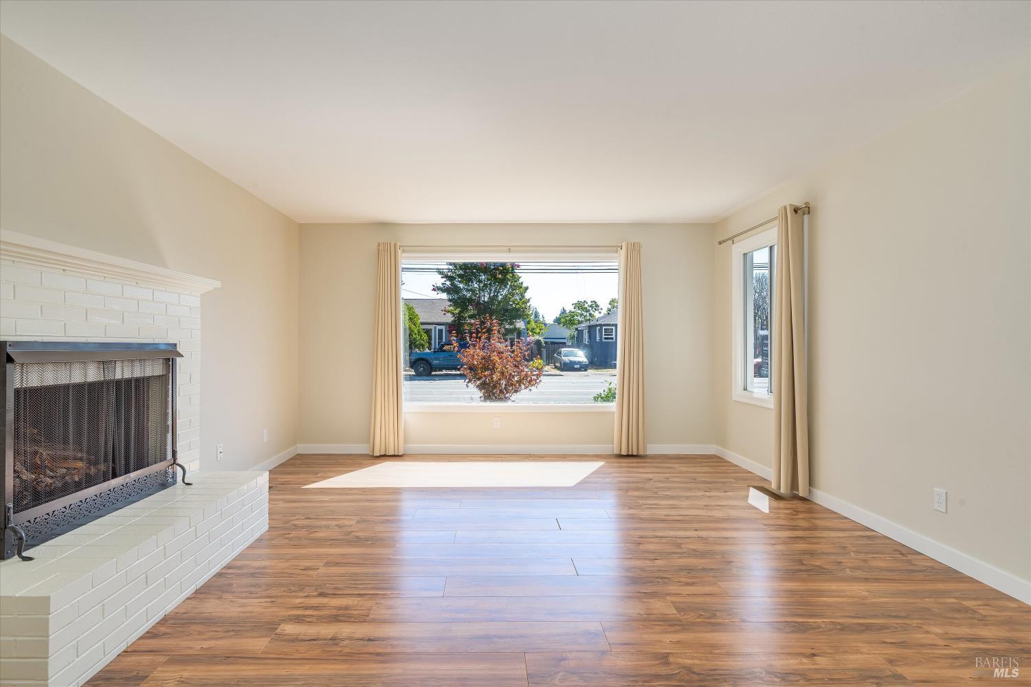 2109 Montecito Avenue Santa Rosa, CA 95404 - Photo 16 of 55 Gallery Image 16