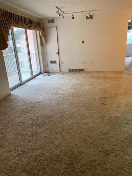 205 Coraopolis Road, Unit C8 Coraopolis, PA 15108 - Photo 2 of 12 Gallery Image 2
