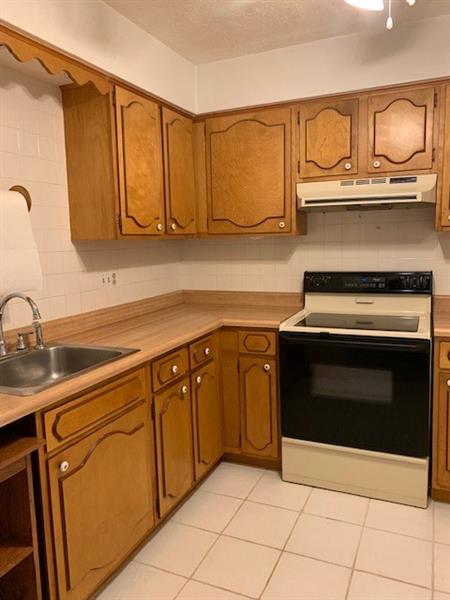205 Coraopolis Road, Unit C8 Coraopolis, PA 15108 - Photo 3 of 12 Gallery Image 3