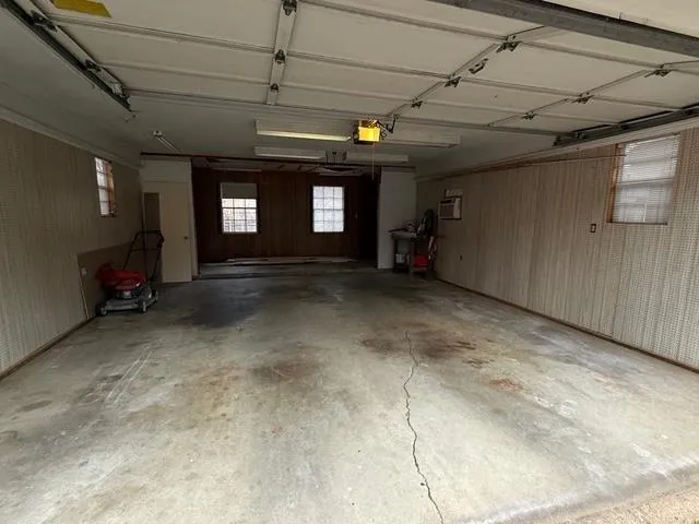 $399,000 | 4484 Charleswood Avenue, Memphis, TN 38117