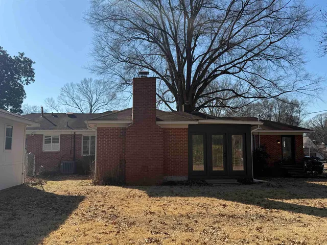$399,000 | 4484 Charleswood Avenue, Memphis, TN 38117