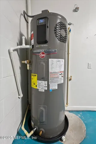 $595,000 | 8566 Ethans Glen Terrace, Jacksonville, FL 32256