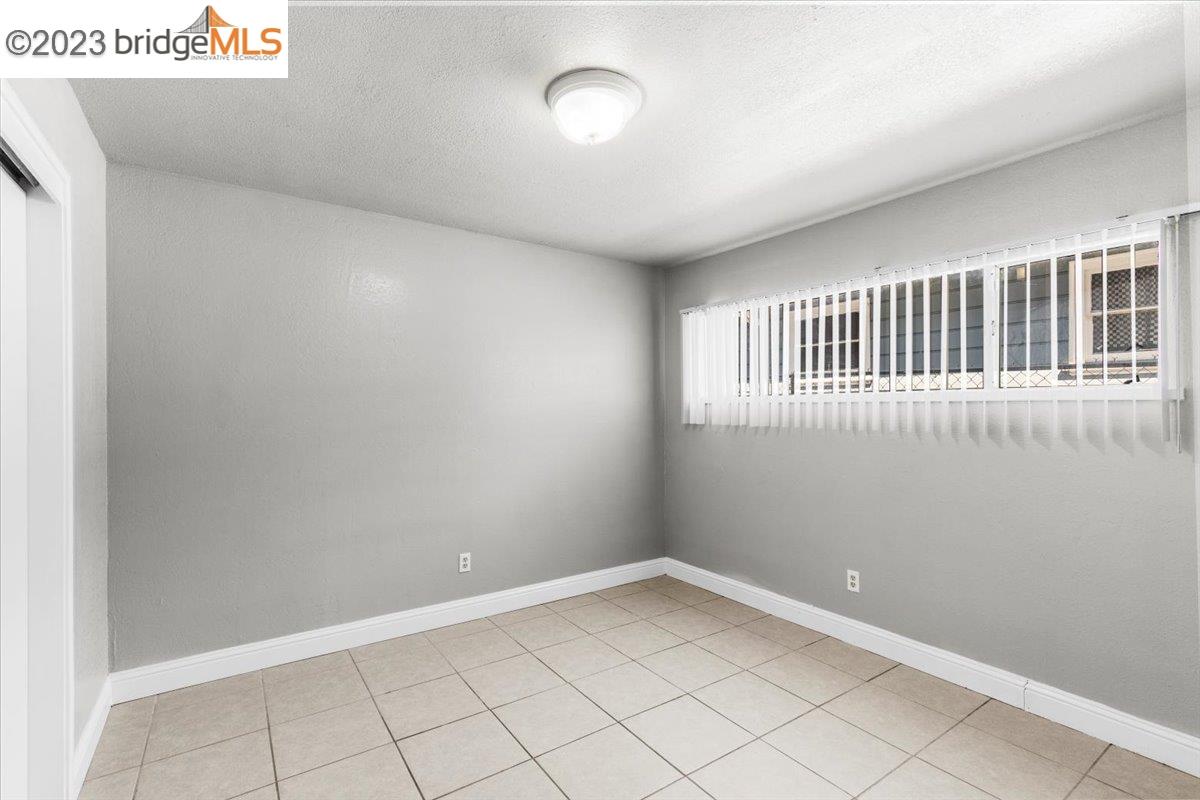 1813 63rd Street, Unit A Berkeley, CA 94703 - Photo 26 of 37 a view of an empty room