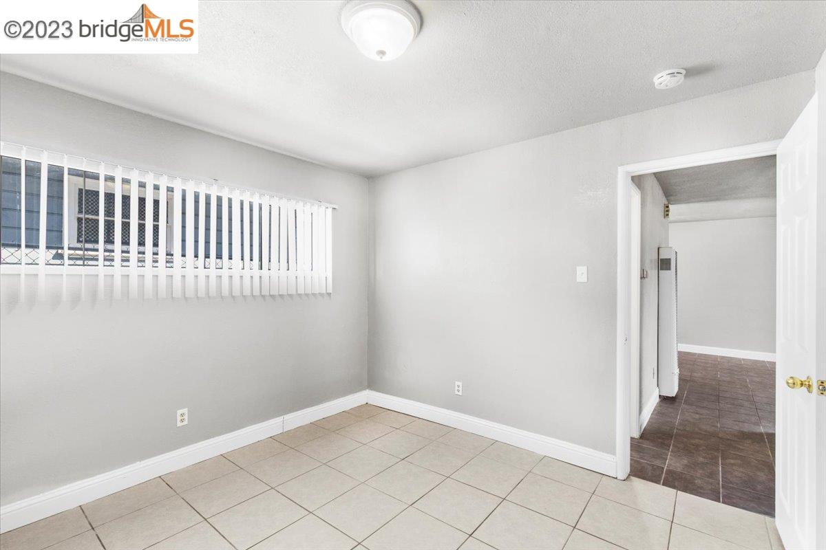 1813 63rd Street, Unit A Berkeley, CA 94703 - Photo 28 of 37 a view of an empty room