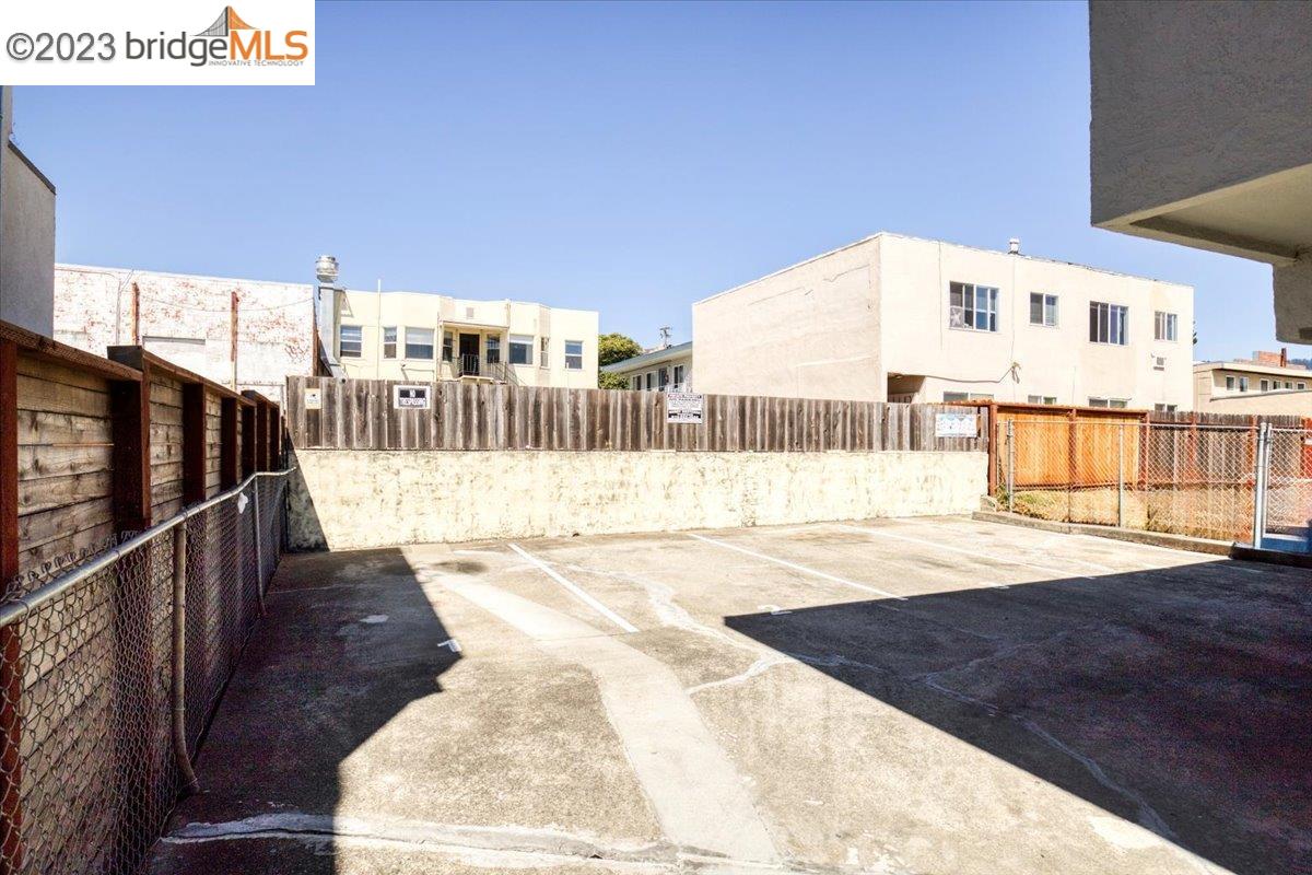 1813 63rd Street, Unit A Berkeley, CA 94703 - Photo 34 of 37 a view of balcony with staircase