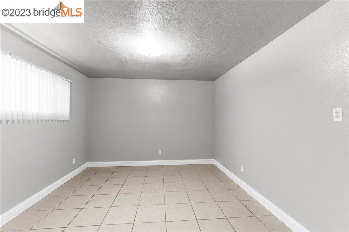 1813 63rd Street, Unit A Berkeley, CA 94703 - Photo 5 of 37 a view of room