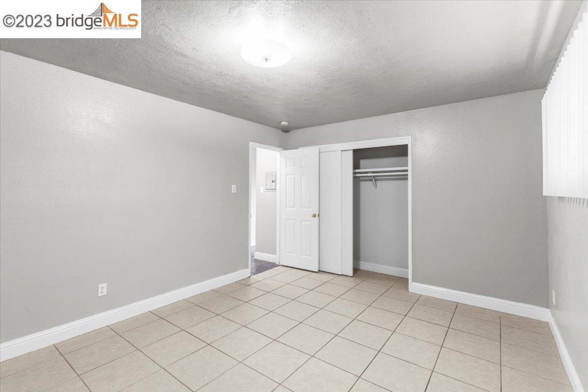 1813 63rd Street, Unit A Berkeley, CA 94703 - Photo 8 of 37 a view of an empty room
