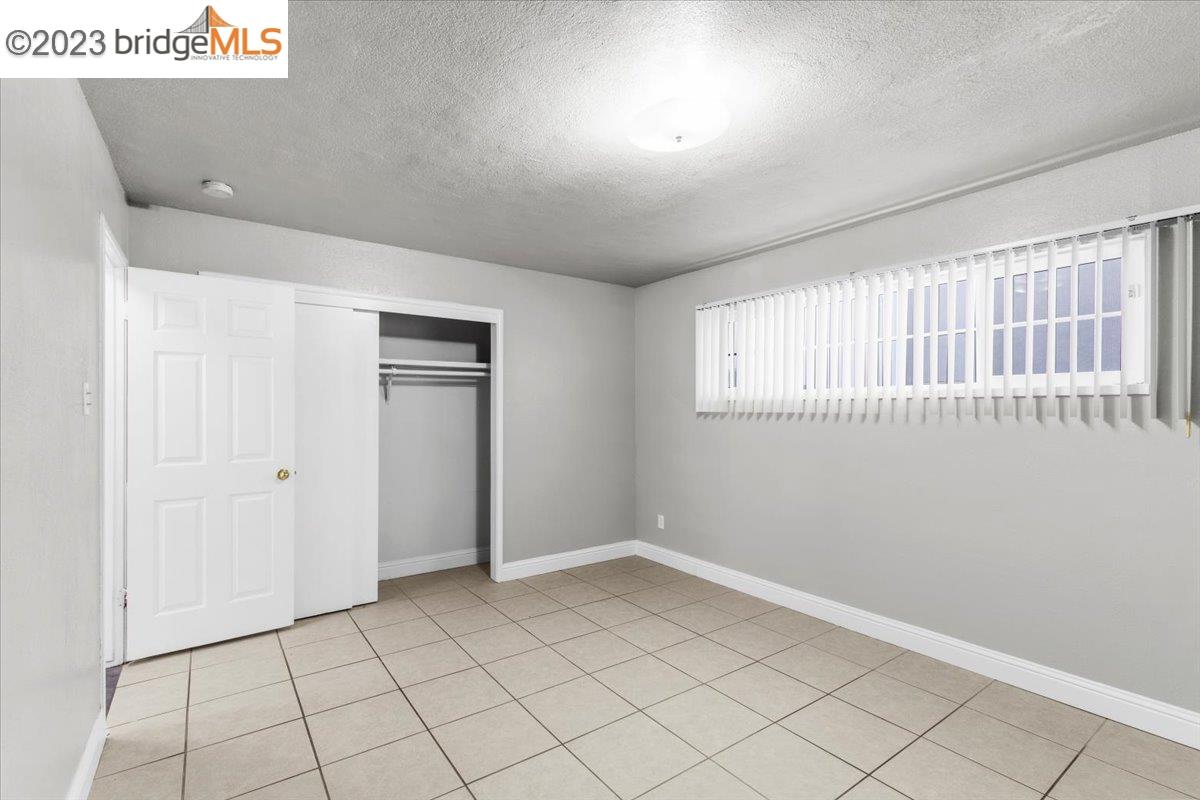 1813 63rd Street, Unit A Berkeley, CA 94703 - Photo 9 of 37 a view of an empty room