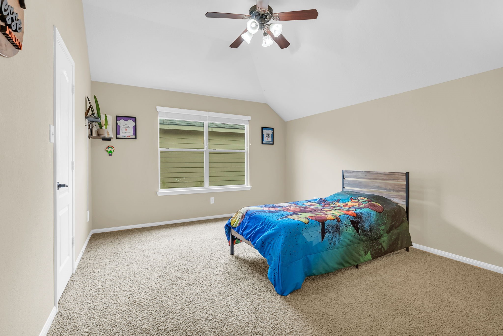 16619 Dover Mills Drive Spring, TX 77379 - Photo 32 of 49 a bedroom with a bed and a window