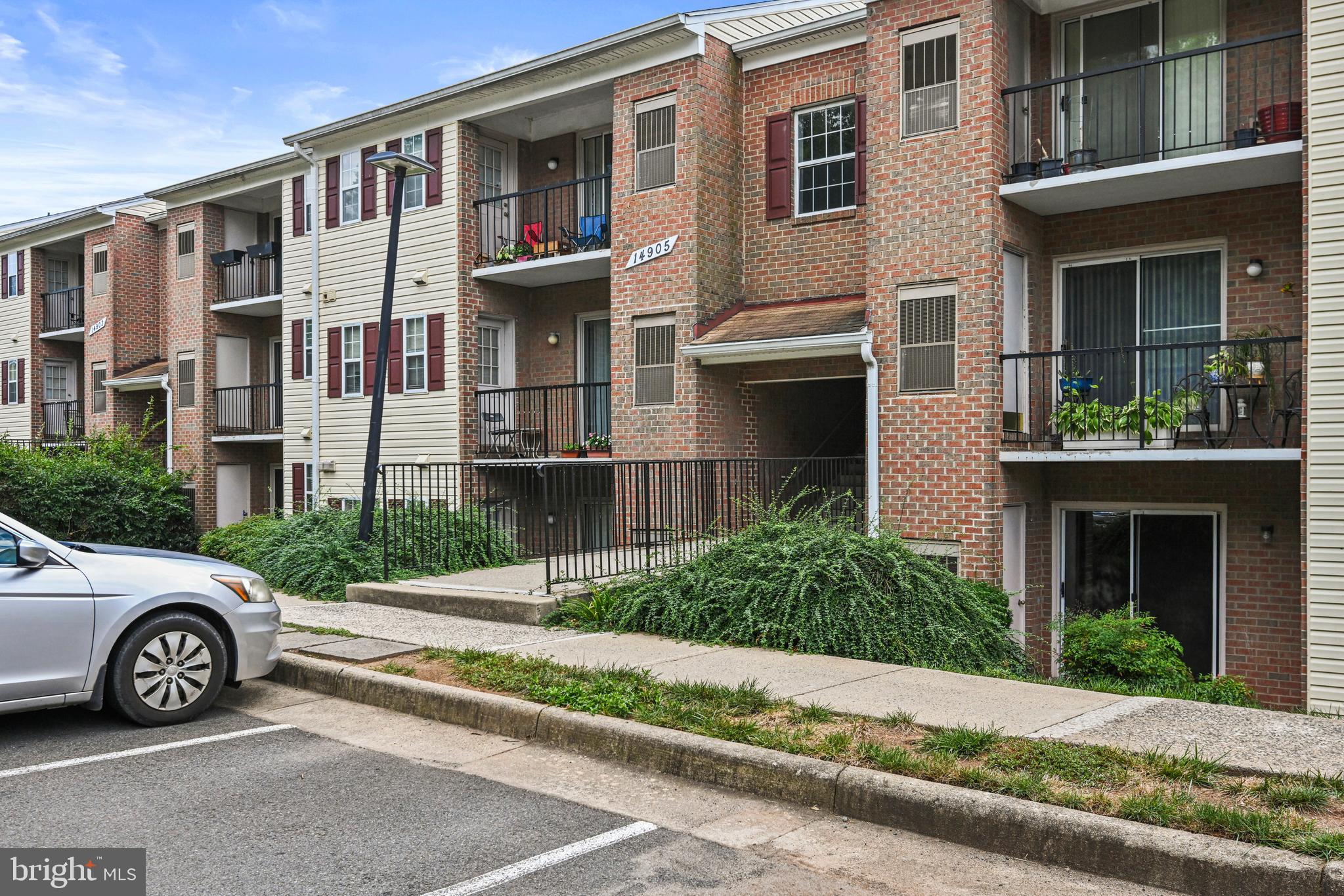 14905 Rydell Road, Unit 202 Centreville, VA 20121 - Photo 20 of 28