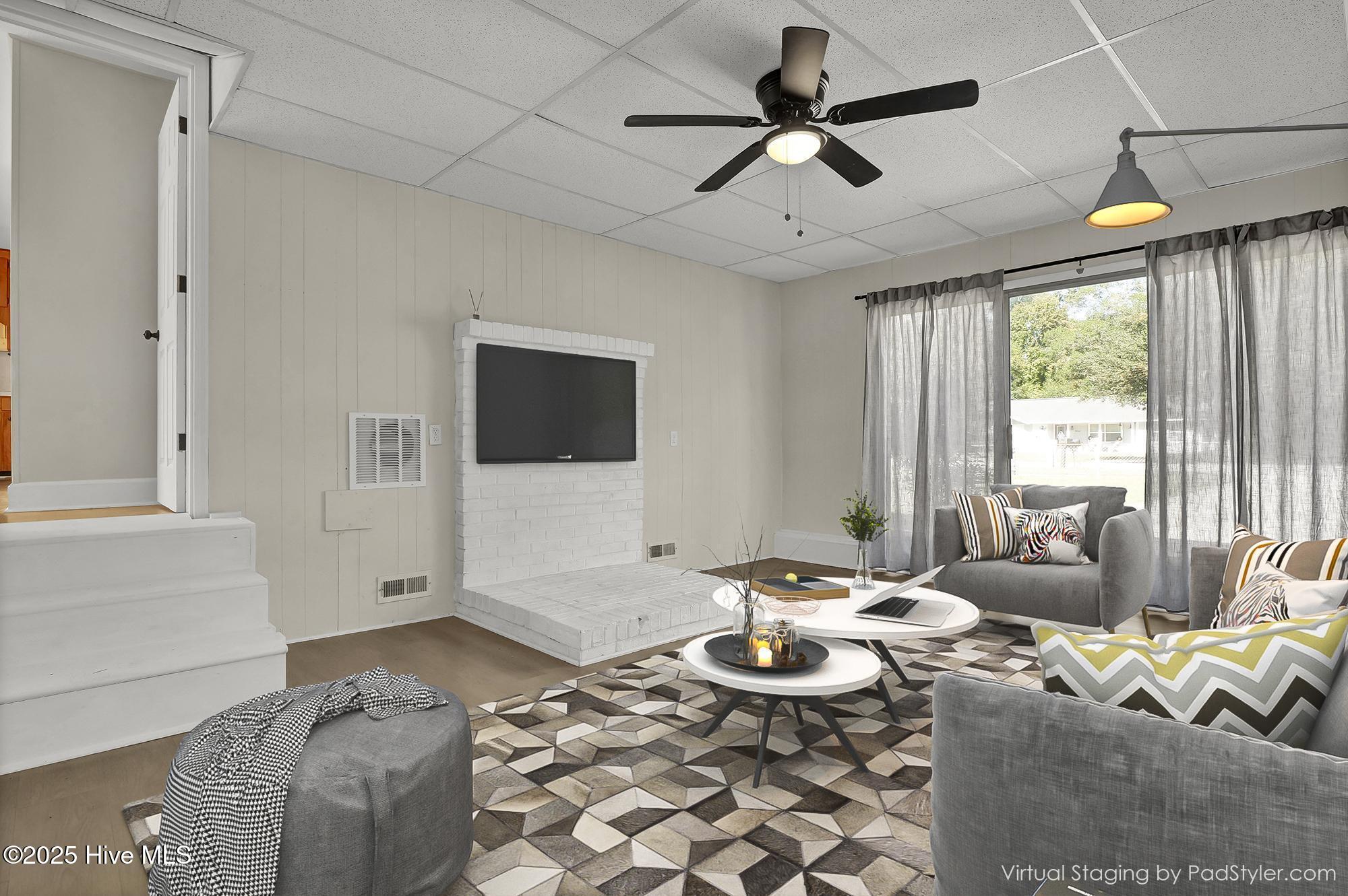 3521 Middle Sound Loop Road Wilmington, NC 28411 - Photo 23 of 35 This photo is virtually staged