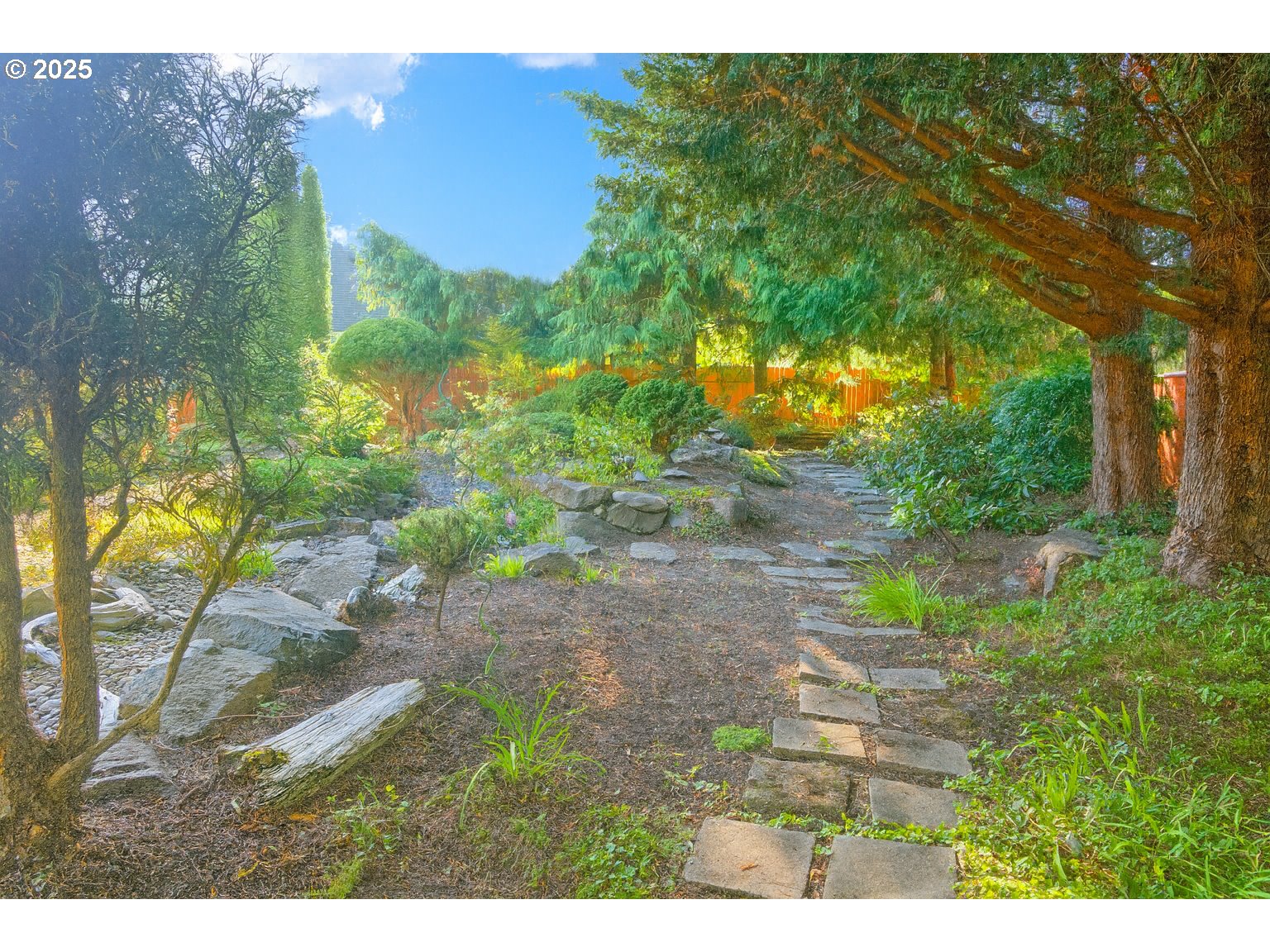 2131 Willow Loop Florence, OR 97439 - Photo 45 of 48 a view of a yard