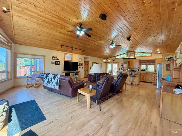 $815,000 | 263 Sill Creek Road, Stites, ID 83552