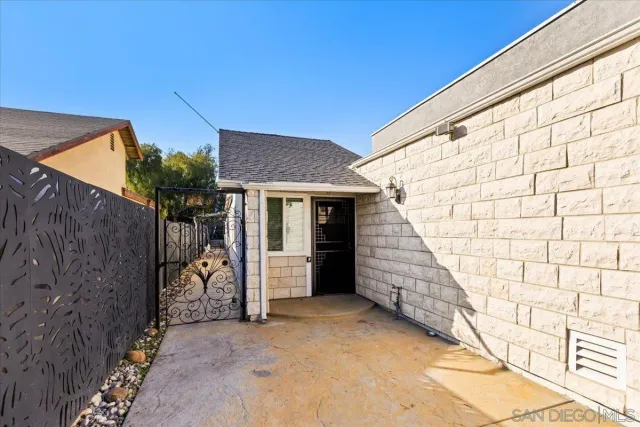 a view of a house with an outdoor space