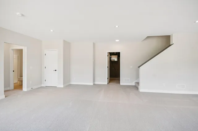 $689,900 | 6135 Harkness Lane South, Cottage Grove, MN 55016