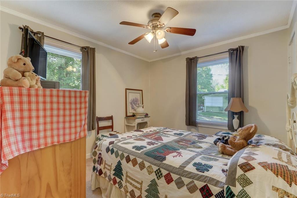 817 Spring Street Reidsville, NC 27320 - Photo 9 of 20 Gallery Image 9