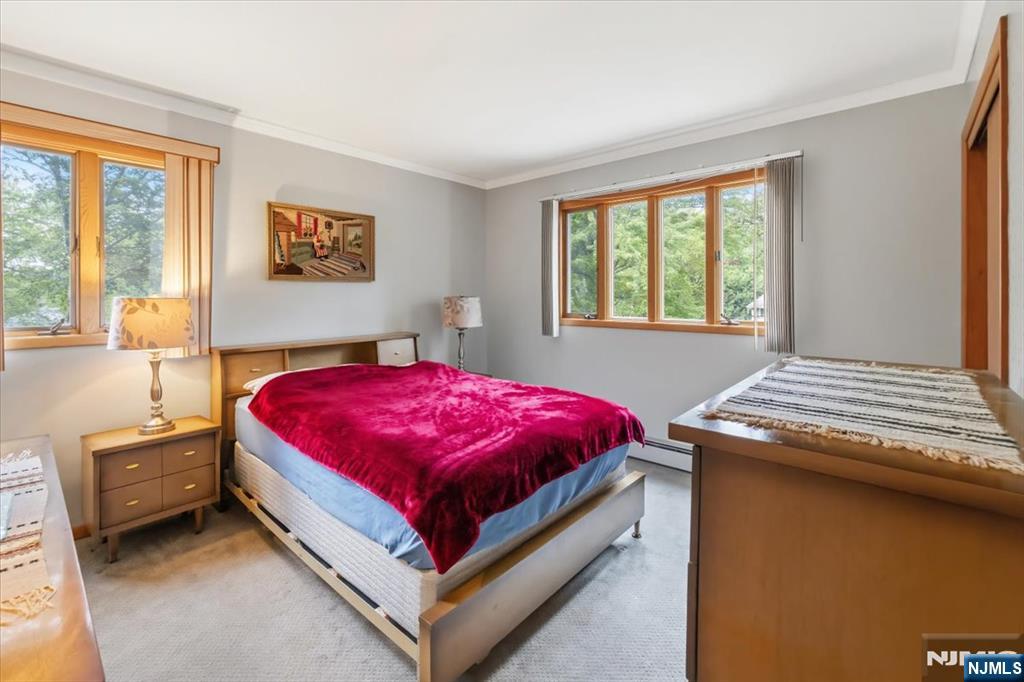 641 Antrim Road River Vale, NJ 07675 - Photo 23 of 45