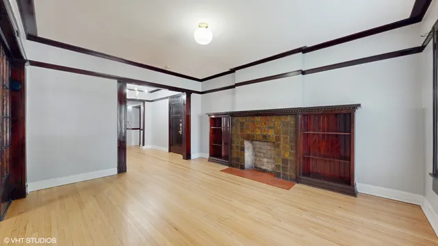 $329,000 | 5237 South Michigan Avenue, Unit 1N, Chicago, IL 60615