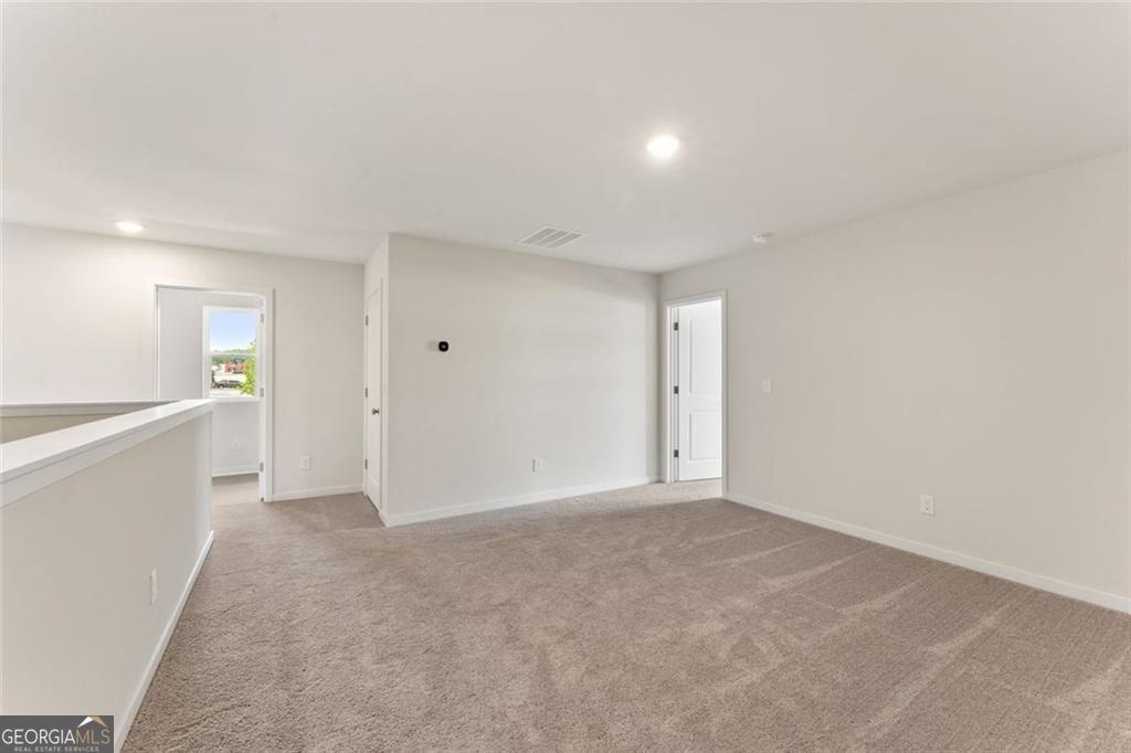 1331 Farmers Loop Marietta, GA 30008 - Photo 15 of 23