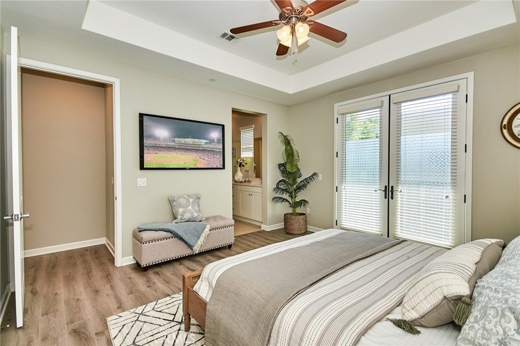 189 Follyhatch Irvine, CA 92618 - Photo 15 of 36