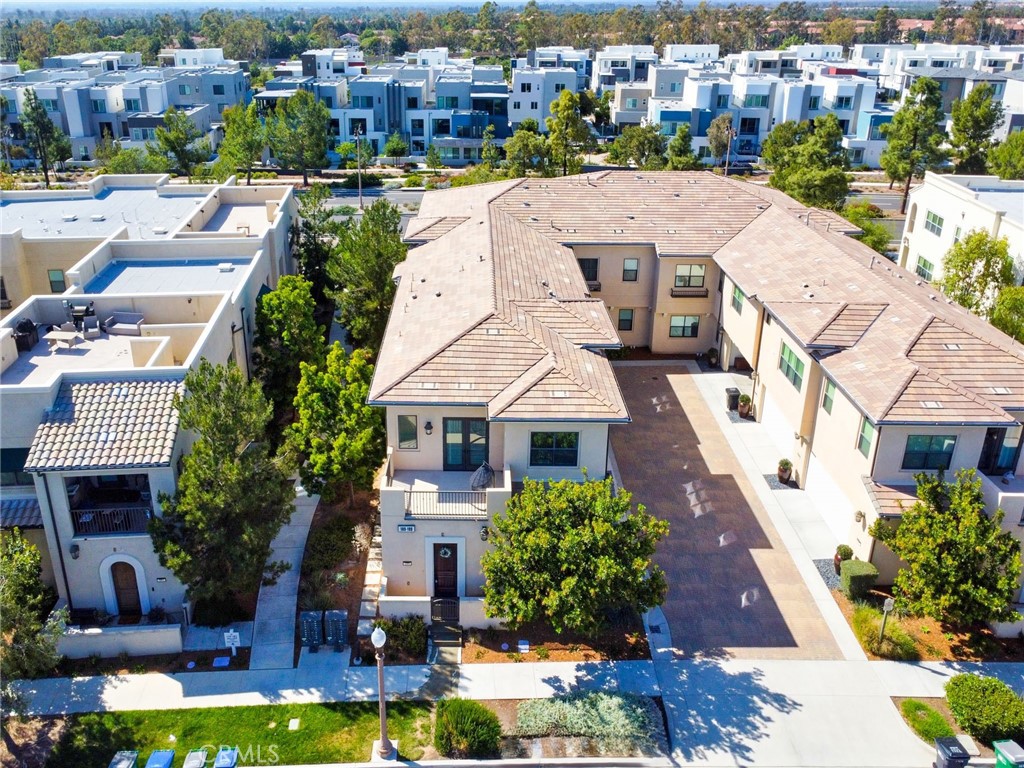 189 Follyhatch Irvine, CA 92618 - Photo 35 of 36