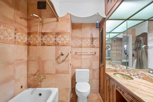 $950,000 | 465 Park Avenue, Unit 8A | Midtown East