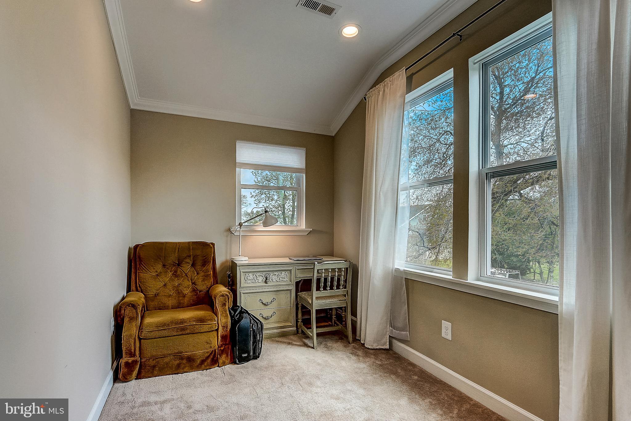 7816 Harbor Road Pasadena, MD 21122 - Photo 43 of 58 Gallery Image 43