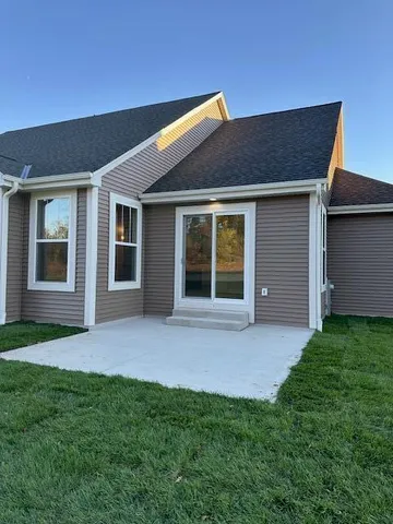 $614,990 | 922 Medina Drive, Mukwonago, WI 53149