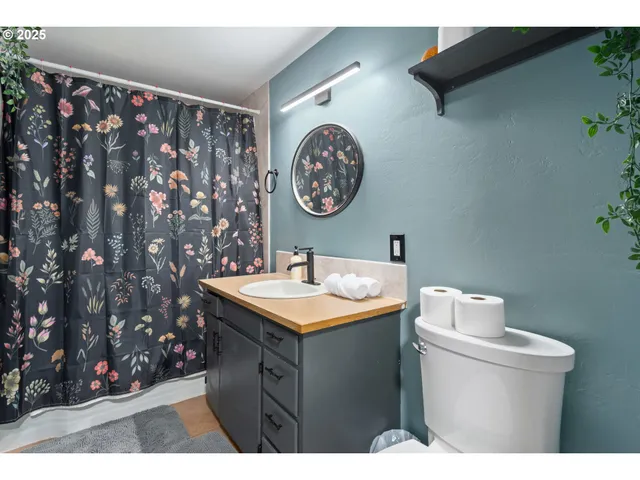 $485,000 | 2115 Arthur Street, Eugene, OR 97405