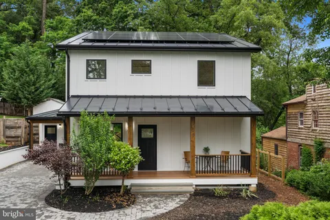 $1,295,000 | 906 Wade Avenue, Rockville, MD 20851