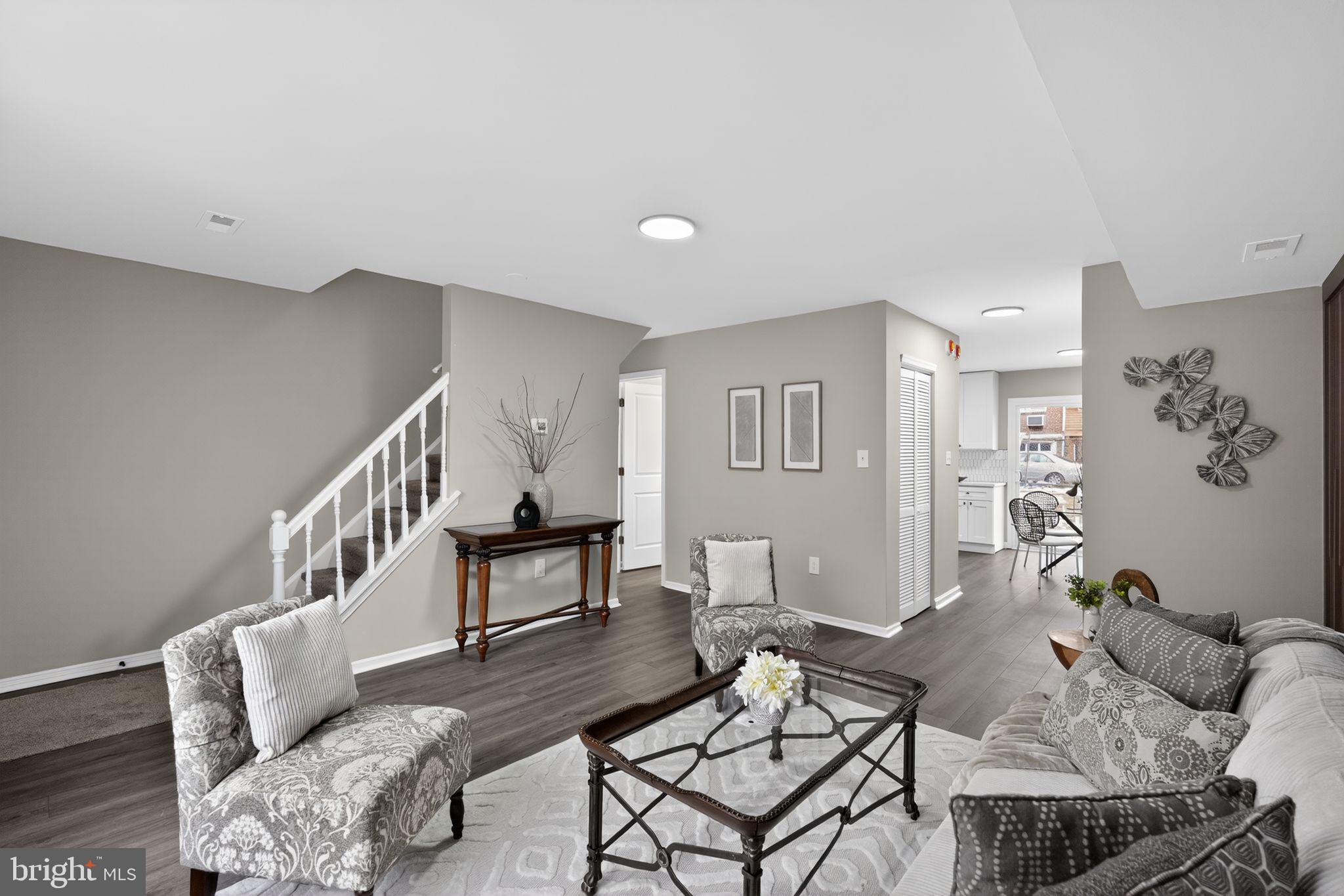 457 Vernon Road Philadelphia, PA 19119 - Photo 3 of 27