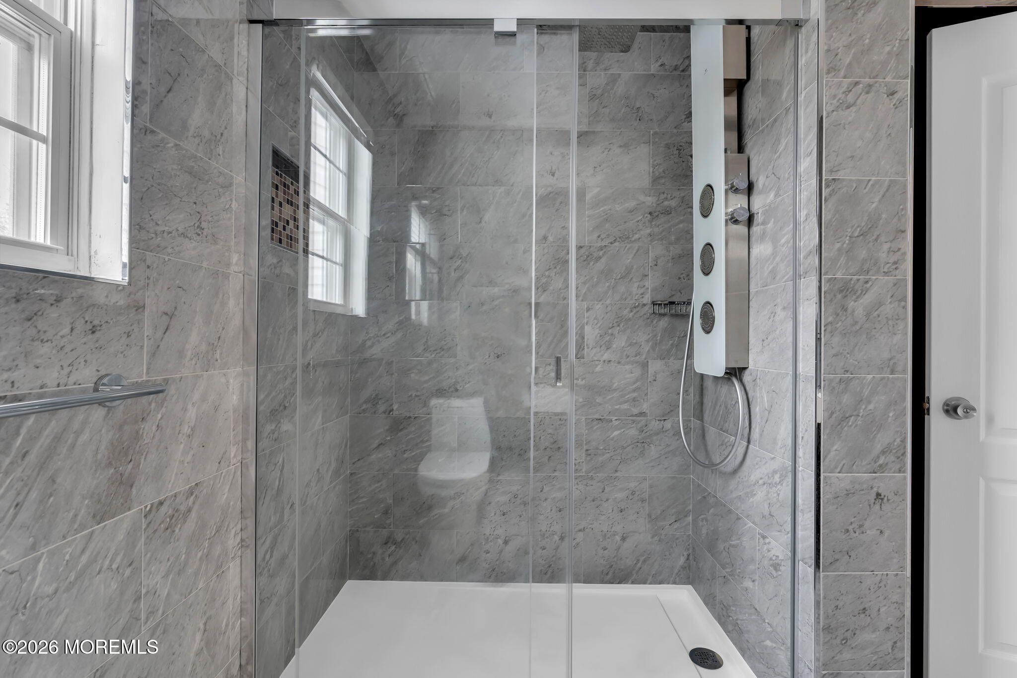 482 Meadowood Road Jackson, NJ 08527 - Photo 2 of 51 a bathroom with a shower