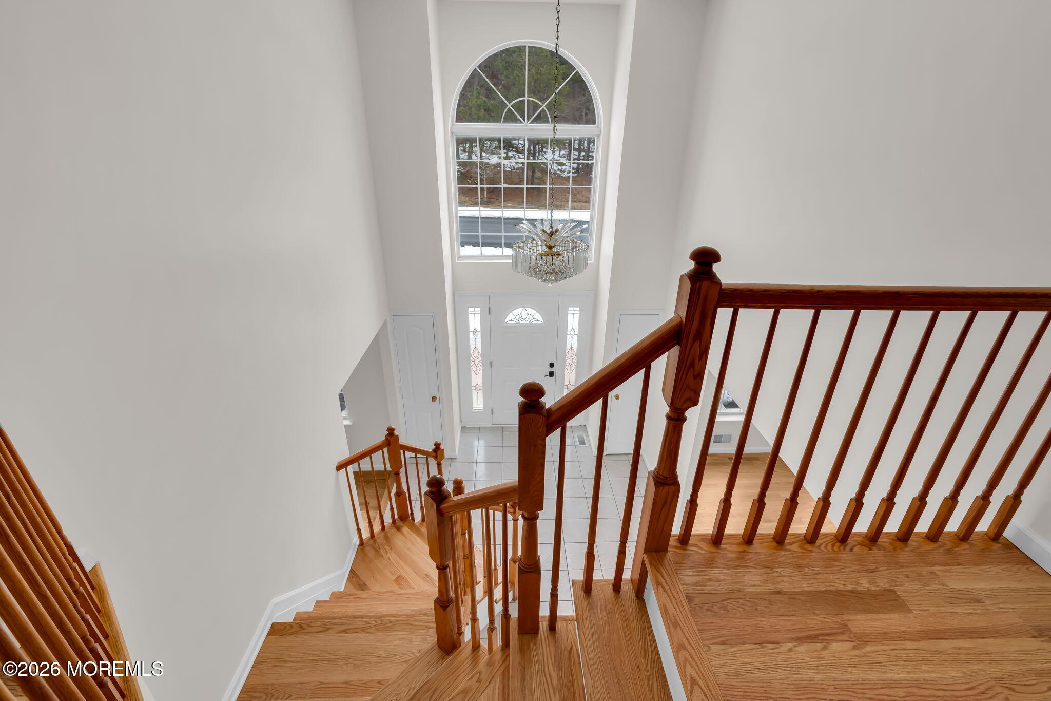 482 Meadowood Road Jackson, NJ 08527 - Photo 28 of 51 a view of an entryway with wooden floor