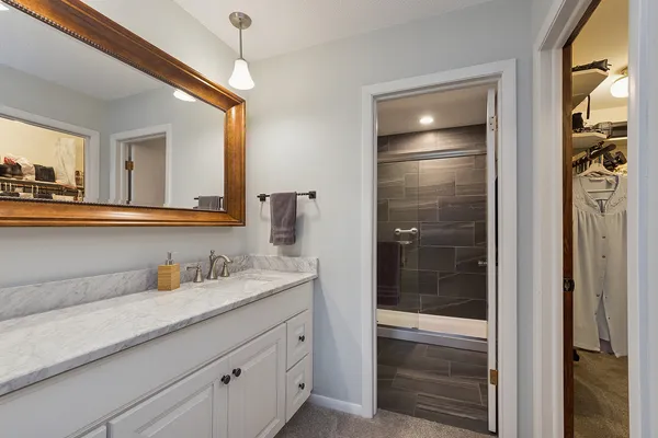 $325,000 | 7737 Golf Drive, Unit 303, Palos Heights, IL 60463