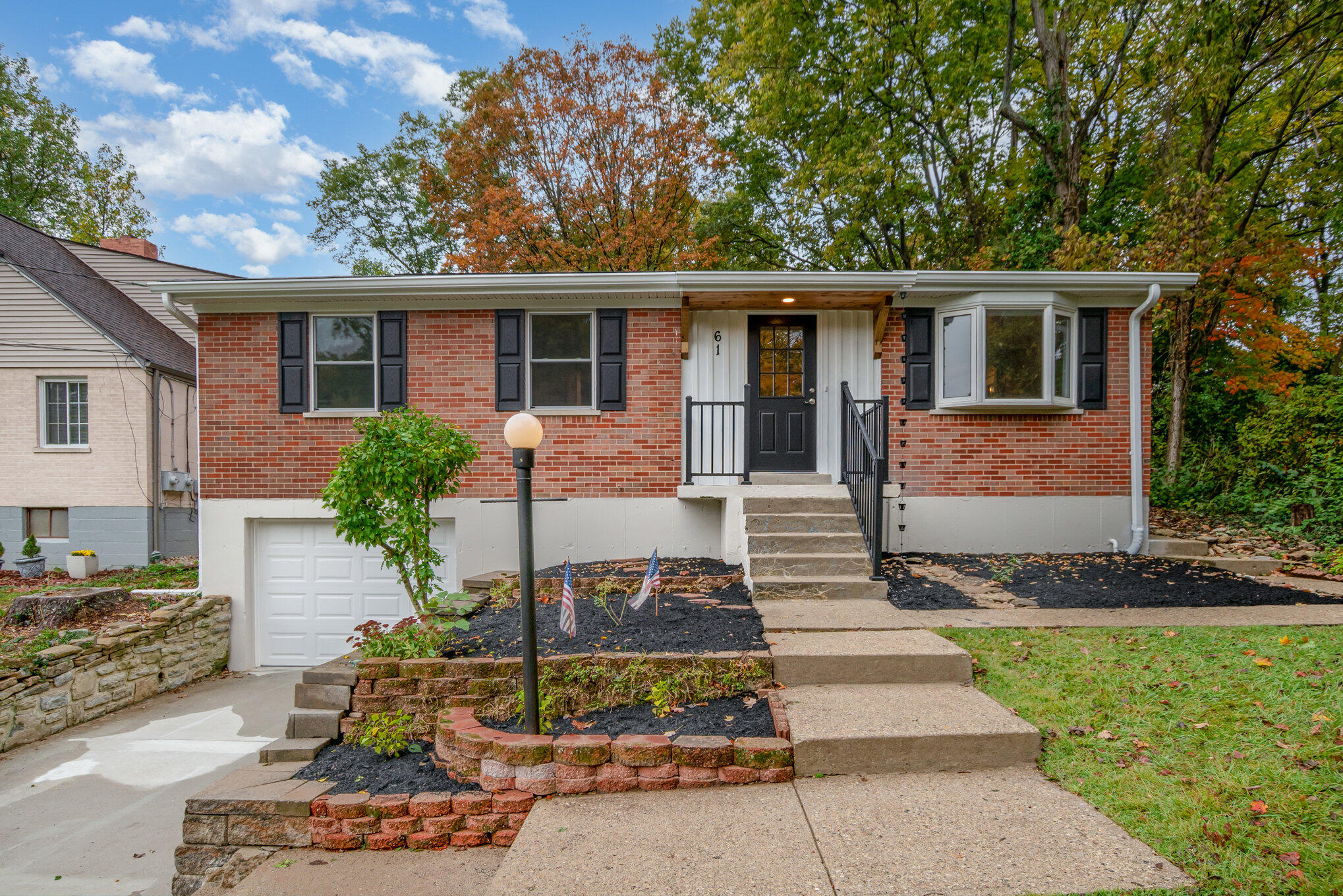 61 Edgewood Road Fort Mitchell, KY 41017 - Photo 4 of 27 Gallery Image 4