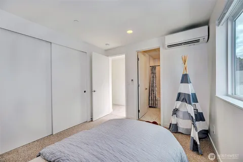 $806,550 | 1536 17th Avenue South, Unit A, Seattle, WA 98144