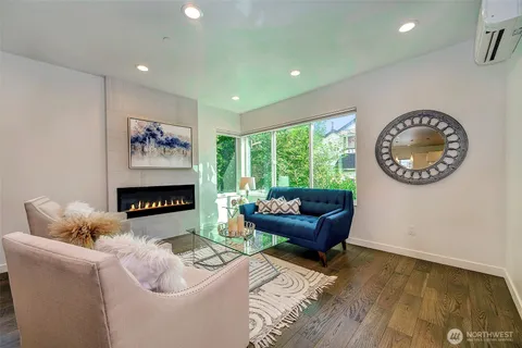 $806,550 | 1536 17th Avenue South, Unit A, Seattle, WA 98144