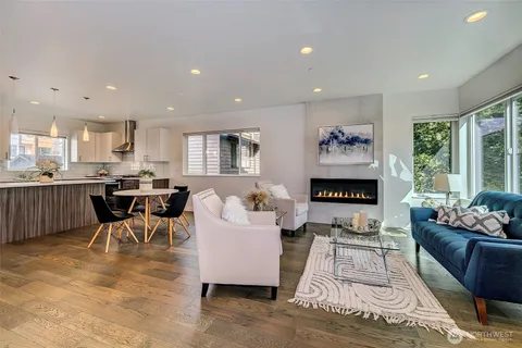 $806,550 | 1536 17th Avenue South, Unit A, Seattle, WA 98144