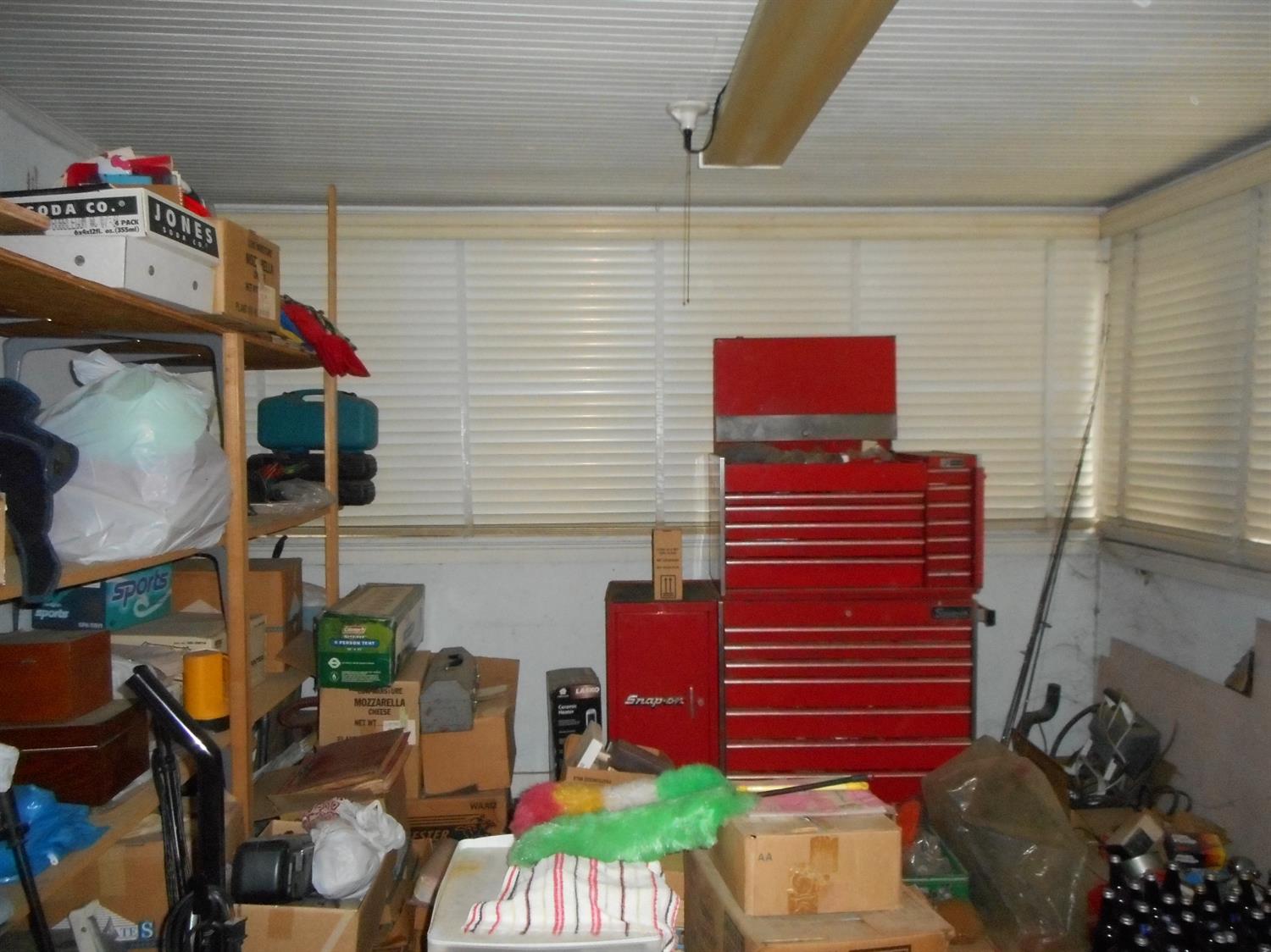 715 G Street Reedley, CA 93654 - Photo 12 of 51
