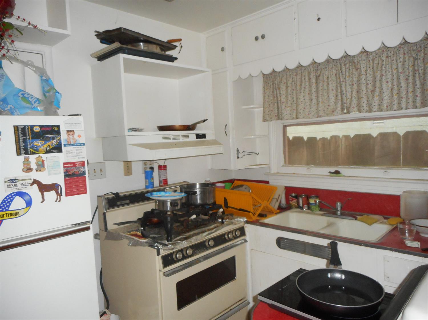 715 G Street Reedley, CA 93654 - Photo 41 of 51