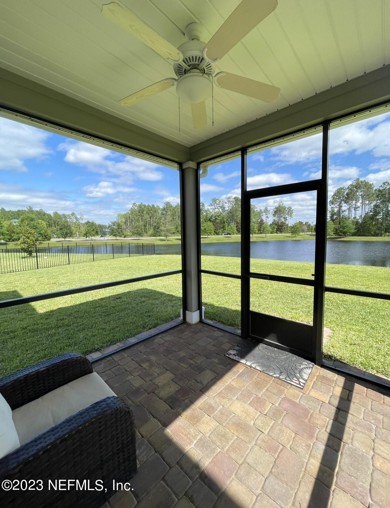 207 Silver Creek Place St. Augustine, FL 32095 - Photo 22 of 32 a view of a big room with a big yard