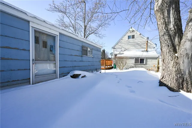 $134,900 | 33 Owahn Place, Buffalo, NY 14210