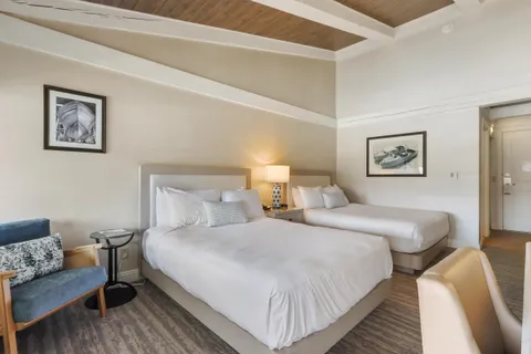 $149,500 | 269 Fontana Boulevard, Unit 2674, Fontana, WI 53125