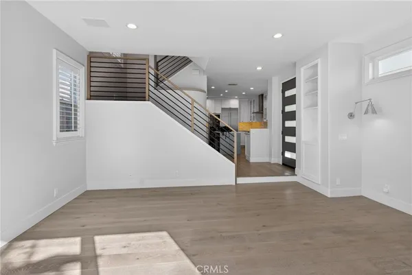 $14,000 | 517 Fernleaf Avenue, Corona del Mar, CA 92625