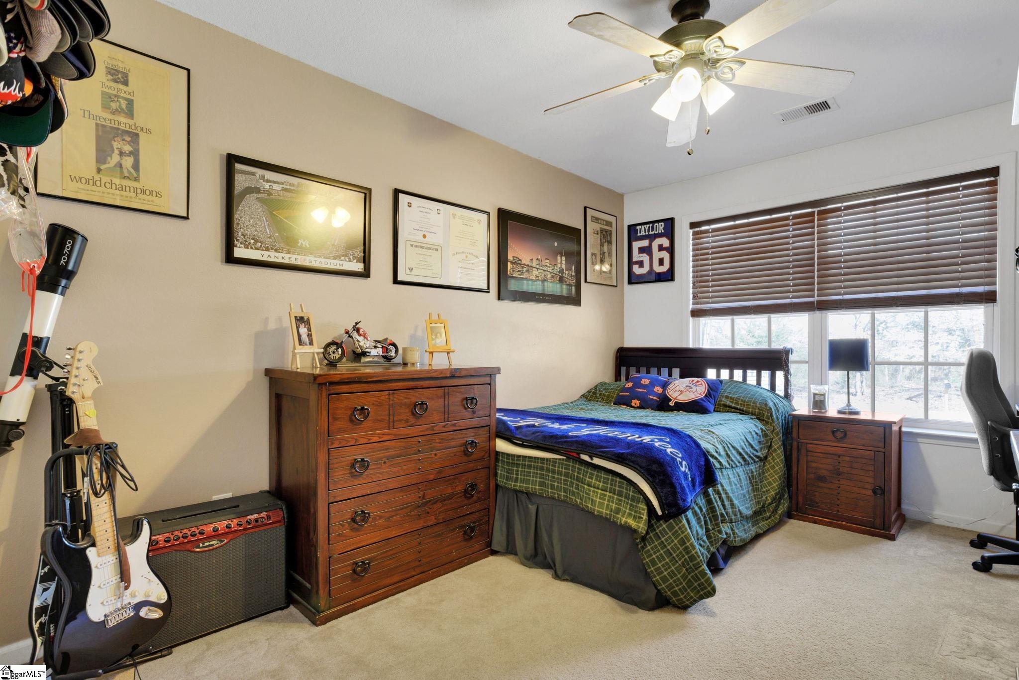 238 Waters Road Taylors, SC 29687 - Photo 18 of 34