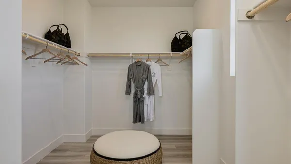 $732,257 | 3238 Oak Trl Drive, Manteca, CA 95337